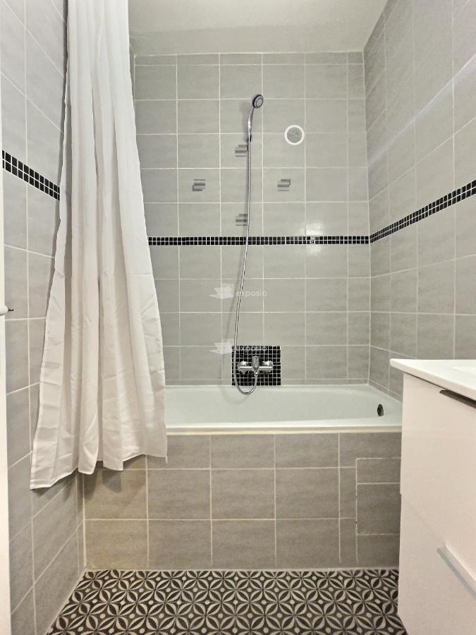 Apartament Le St-James Studio Hypercentre Valence  Zewnętrze zdjęcie